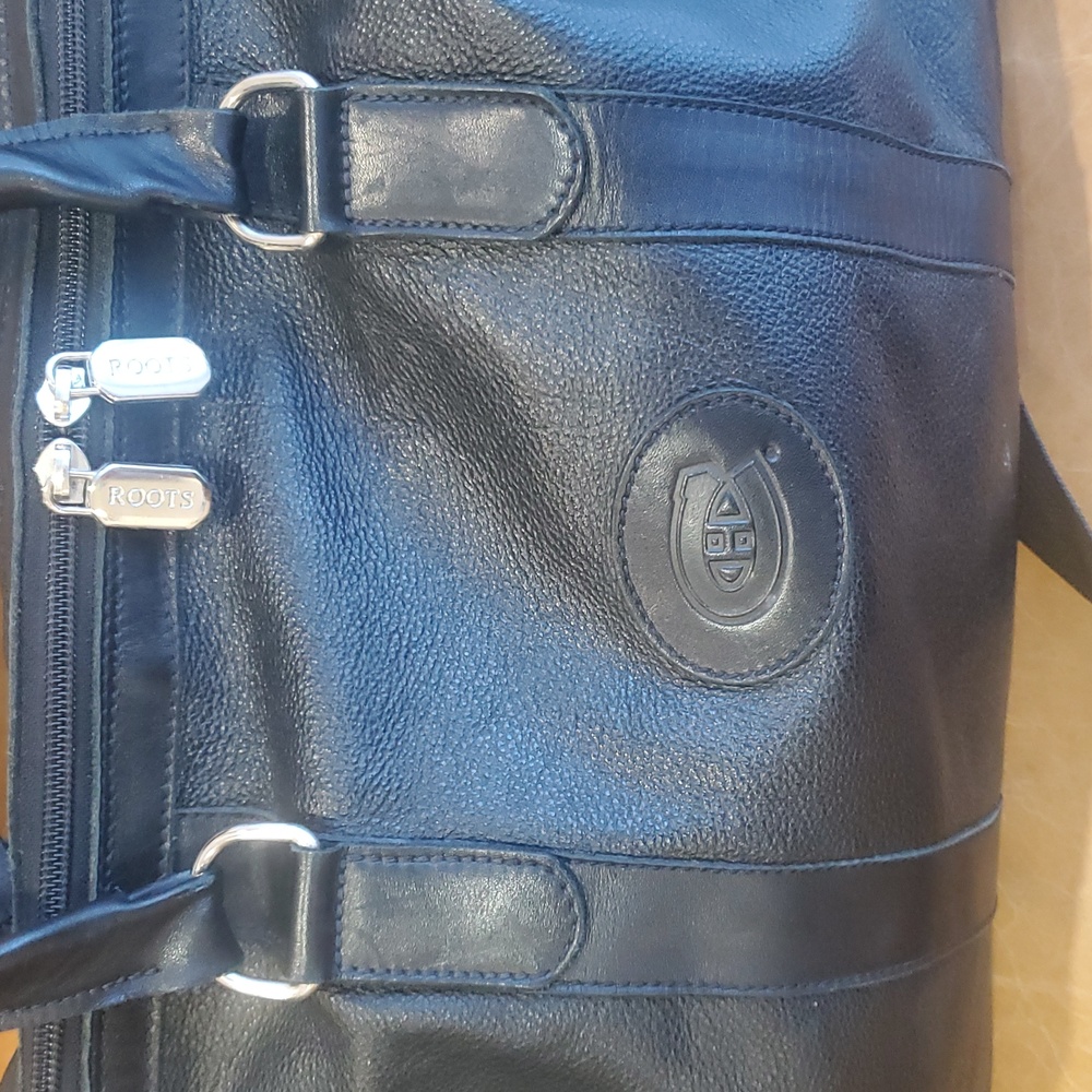 Vintage Roots Canadians Retro Duffel Pebbled Leather Travel Gym Weekender Bag - Picture 7 of 13